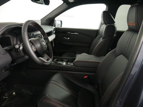 New 2026 Honda Pilot TrailSport image 14