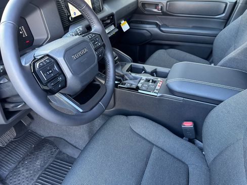 Used 2025 Toyota Land Cruiser 1958 image 12