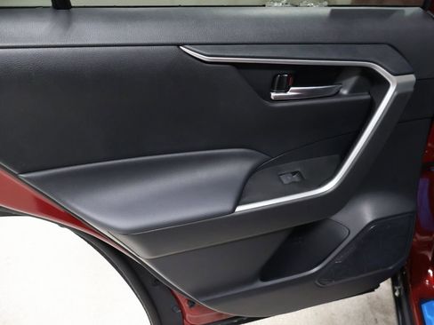 New 2025 Toyota RAV4 XLE image 15