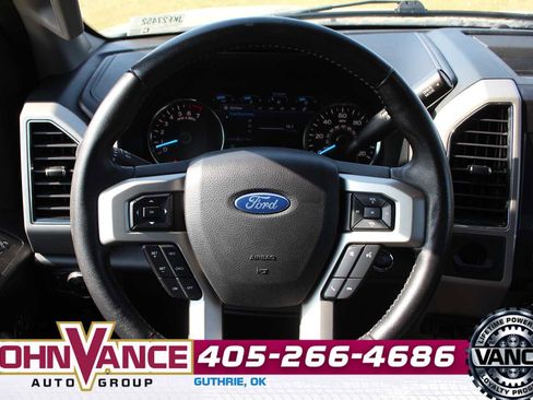 Used 2018 Ford F150 Lariat RWD image 33
