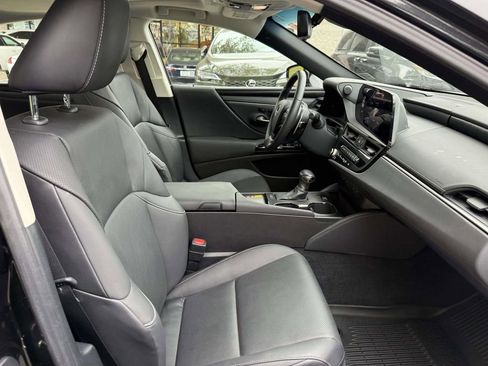 Used 2023 Lexus ES 350 Premium image 16
