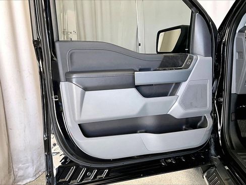 Used 2022 Ford F150 XLT w/ Equipment Group 302A High image 21