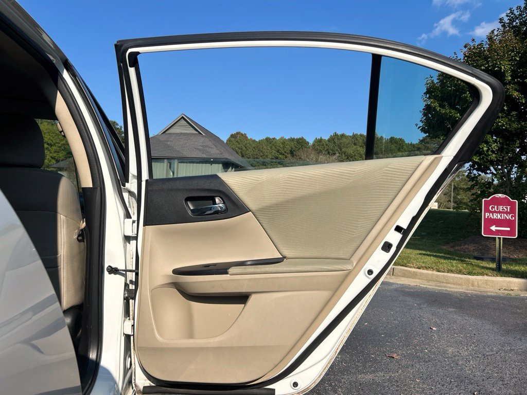 Used 2016 Honda Accord LX image 52