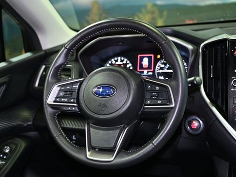 Used 2024 Subaru Ascent Premium w/ Convenience Package image 69