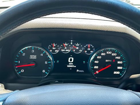 Used 2019 Chevrolet Tahoe Premier AWD/4WD image 29
