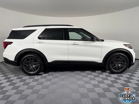Used 2025 Ford Explorer ST w/ Sun And Sound Package AWD/4WD image 7
