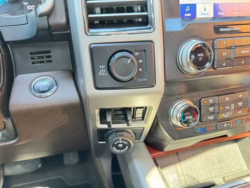 Used 2021 Ford F250 King Ranch w/ King Ranch Ultimate Package AWD/4WD image 21