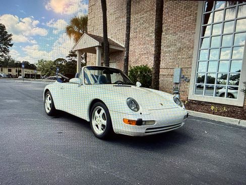 Used 1995 Porsche 911 Cabriolet image 4