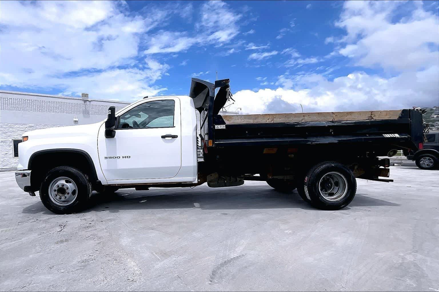 Used 2024 Chevrolet Silverado 3500 W/T w/ WT Convenience Package RWD image 3
