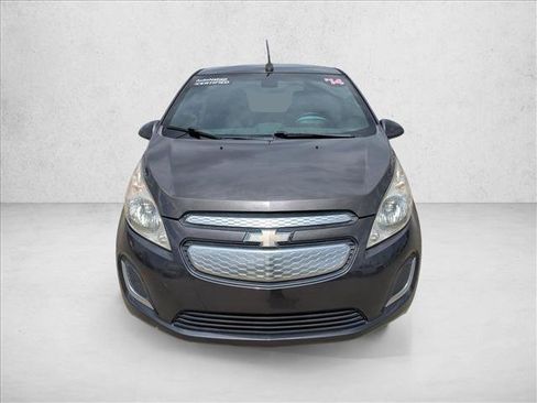 Used 2014 Chevrolet Spark LT FWD image 2