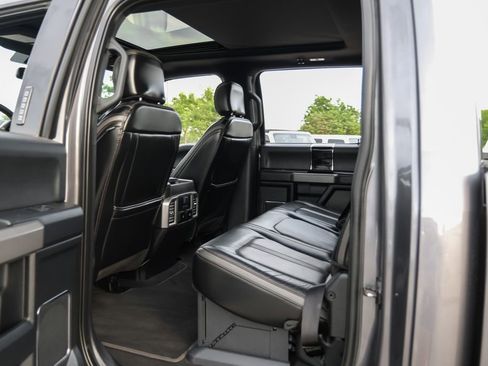 Used 2021 Ford F250 Platinum w/ FX4 Off-Road Package image 47