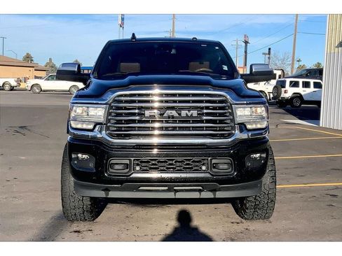 Used 2022 RAM 2500 Limited image 3