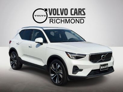 Used 2024 Volvo XC40 B5 Plus w/ Protection Package Premier