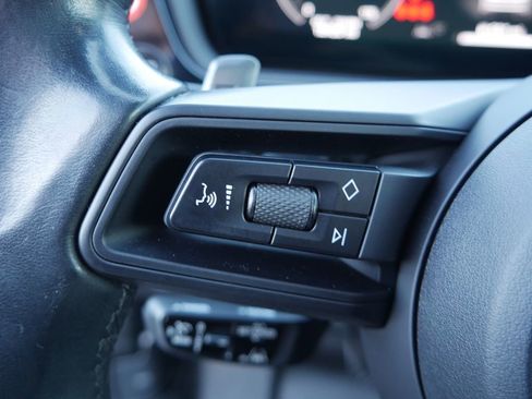 Used 2024 Porsche Cayenne image 47