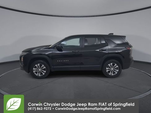 Used 2026 Chevrolet Equinox LT FWD image 9