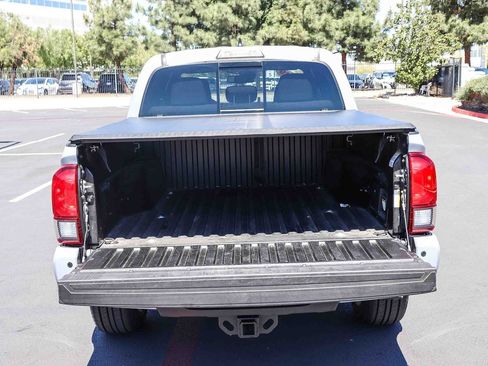 Certified 2019 Toyota Tacoma TRD Sport w/ Technology Package RWD image 32