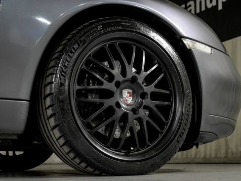 Used 2001 Porsche 911 Carrera RWD image 43