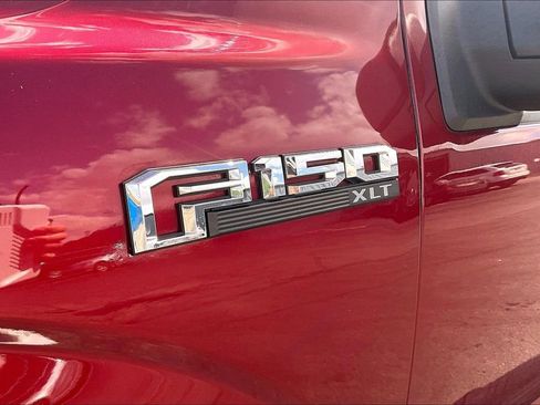 Used 2019 Ford F150 XLT w/ Equipment Group 302A Luxury AWD/4WD image 34