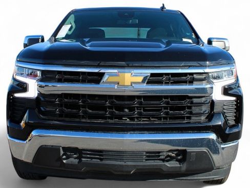 Used 2021 Chevrolet Silverado 1500 LTZ image 2