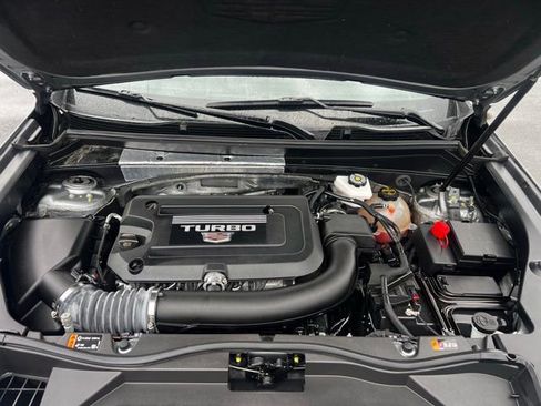 Used 2024 Cadillac XT4 Premium Luxury FWD image 28