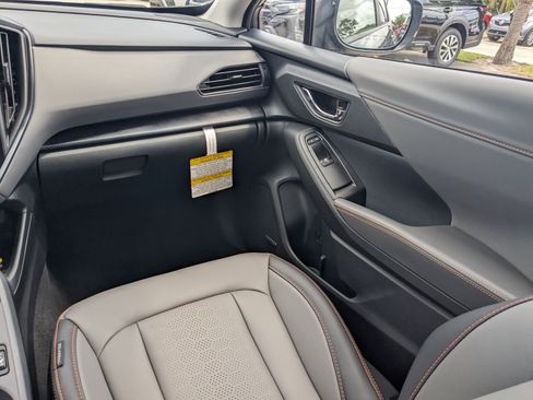 Certified 2025 Subaru Crosstrek 2.5i Limited w/ Popular Package #3A image 17