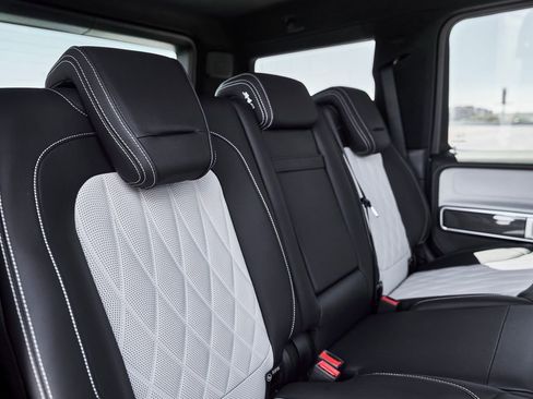 Used 2026 Mercedes-Benz G 63 AMG 4MATIC image 44