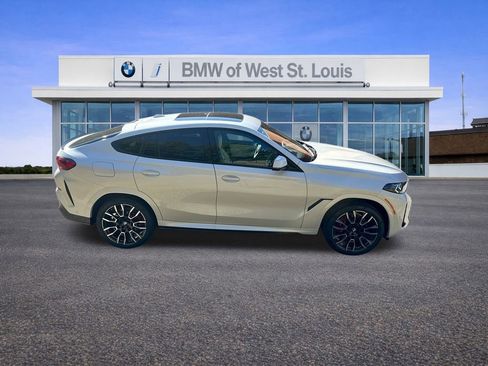 New 2026 BMW X6 xDrive40i image 9