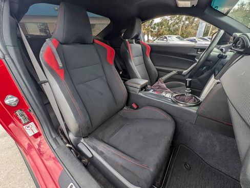 Used 2016 Scion FR-S image 10