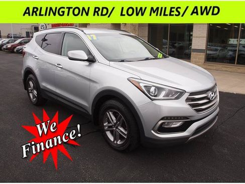 Used 2017 Hyundai Santa Fe Sport AWD/4WD image 1
