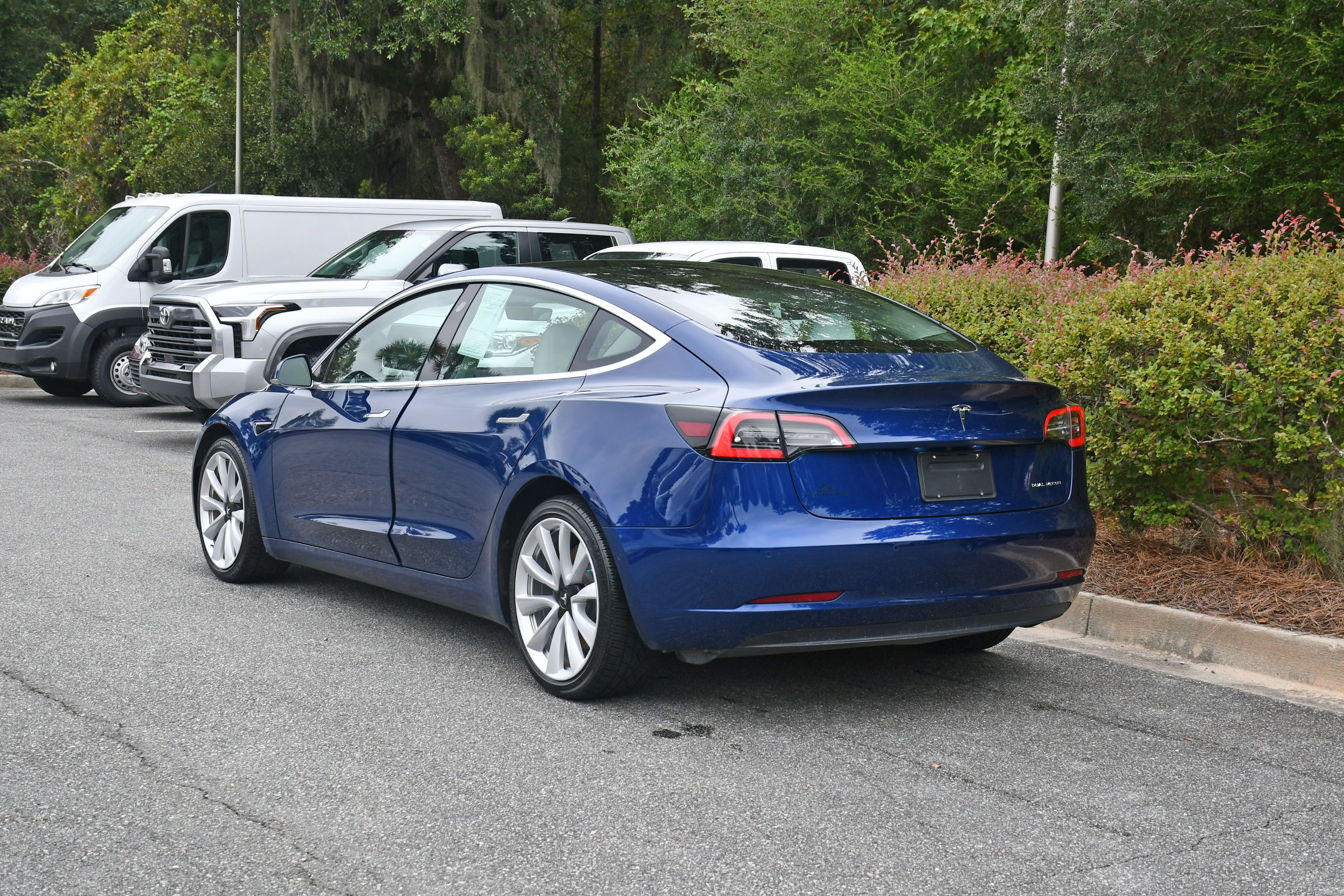 Used 2019 Tesla Model 3 Performance AWD/4WD image 3