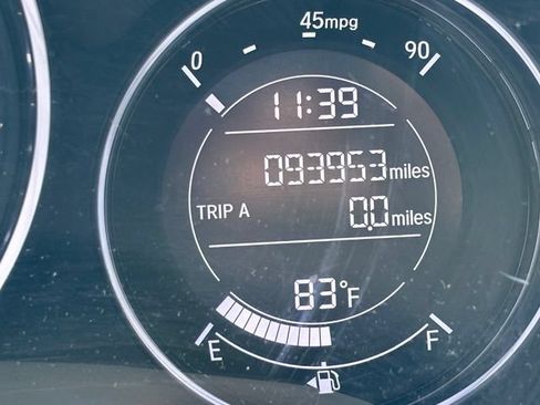 Used 2021 Honda HR-V LX image 9