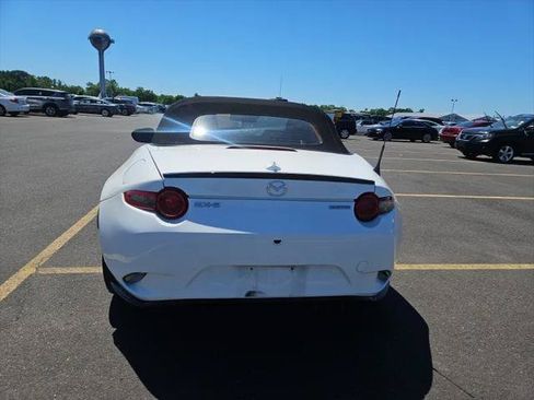 Used 2020 MAZDA MX-5 Miata Club w/ Brembo/BBS Recaro Package RWD image 6