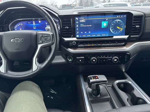 Used 2022 Chevrolet Silverado 1500 LT Trail Boss w/ LT Trail Boss Premium Package image 23