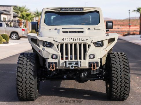 Used 2023 Jeep Gladiator Sport image 13