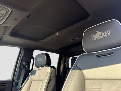 New 2026 GMC Sierra 2500 AT4X w/ AT4X AEV Edition AWD/4WD image 7