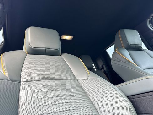 Certified 2024 Toyota Tacoma Trailhunter image 20