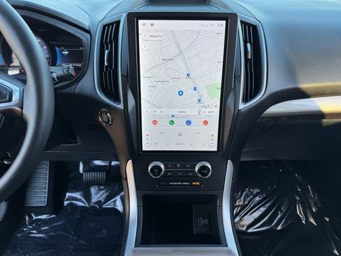 Certified 2024 Ford Edge SEL w/ Convenience Package image 25