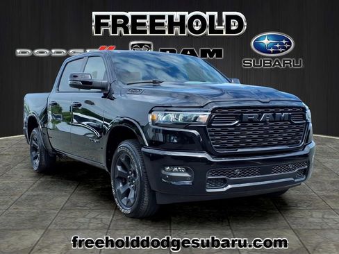 Used 2025 RAM 1500 Big Horn AWD/4WD image 1