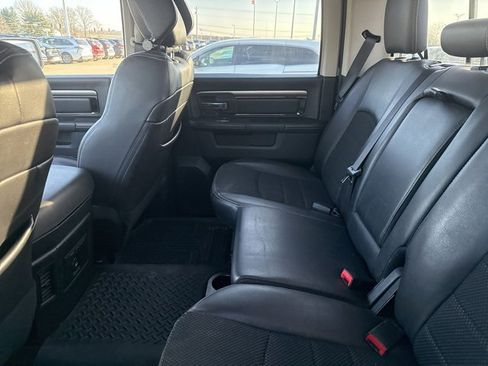 Used 2016 RAM 1500 Sport w/ Black Ram 1500 Sport Group image 4