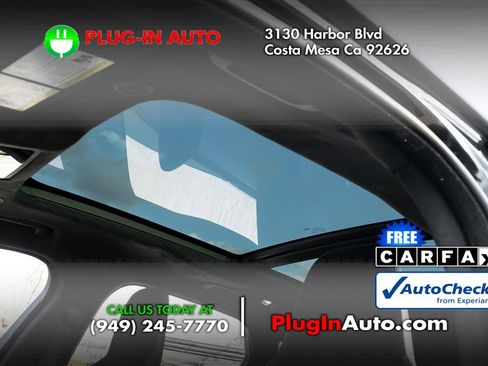 Used 2021 Jaguar F-PACE SVR image 13