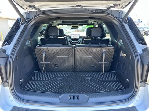 Certified 2026 Ford Explorer ST-Line w/ ST-Line Street Pack AWD/4WD image 7