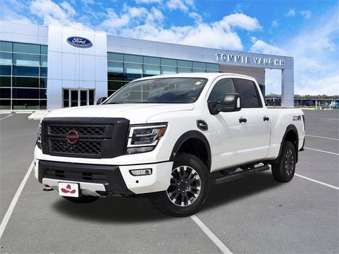 Used 2024 Nissan Titan PRO-4X image 1