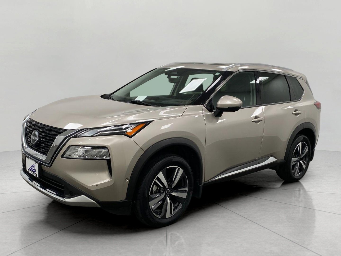 Certified 2023 Nissan Rogue Platinum w/ Platinum Premium Package AWD/4WD image 9