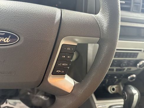 Used 2011 Ford Fusion SE w/ 201A Rapid Spec Order Code image 12