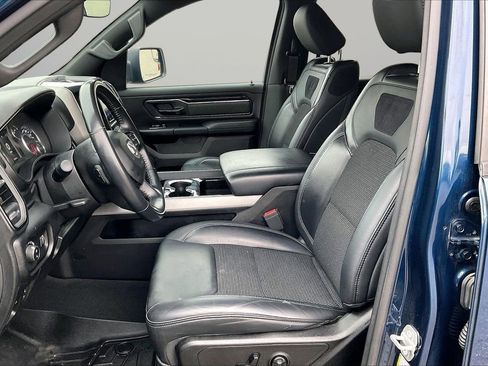 Used 2020 RAM 1500 Big Horn w/ Built-to-serve Edition image 22