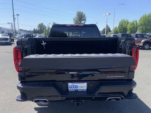 Used 2023 GMC Sierra 1500 Denali Ultimate AWD/4WD image 11