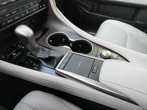 Used 2020 Lexus RX 350 AWD w/ Premium Package image 25