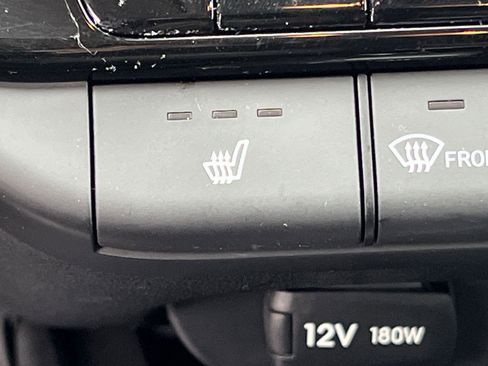 Used 2023 Hyundai Elantra SEL w/ Convenience Package image 31