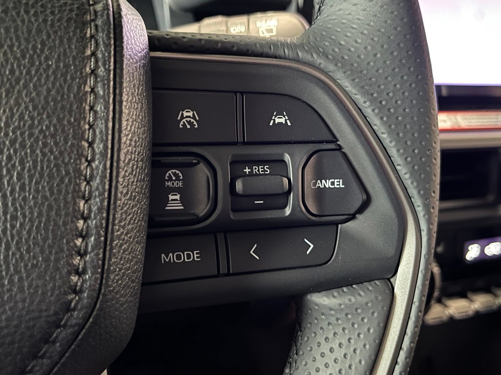 New 2026 Toyota 4Runner Limited AWD/4WD image 30