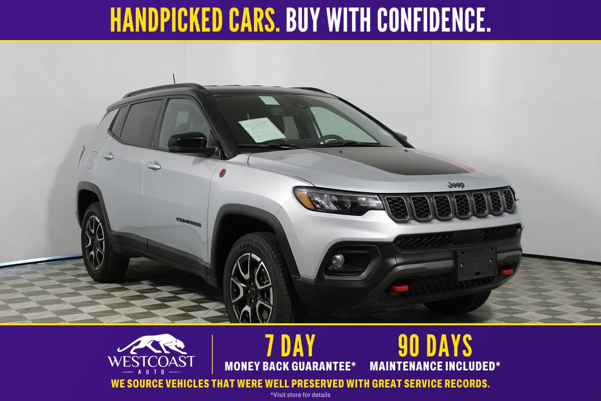 Used 2025 Jeep Compass Trailhawk AWD/4WD image 1